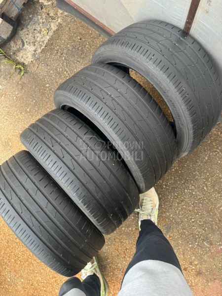 Hankook 215/45 R16 Letnja