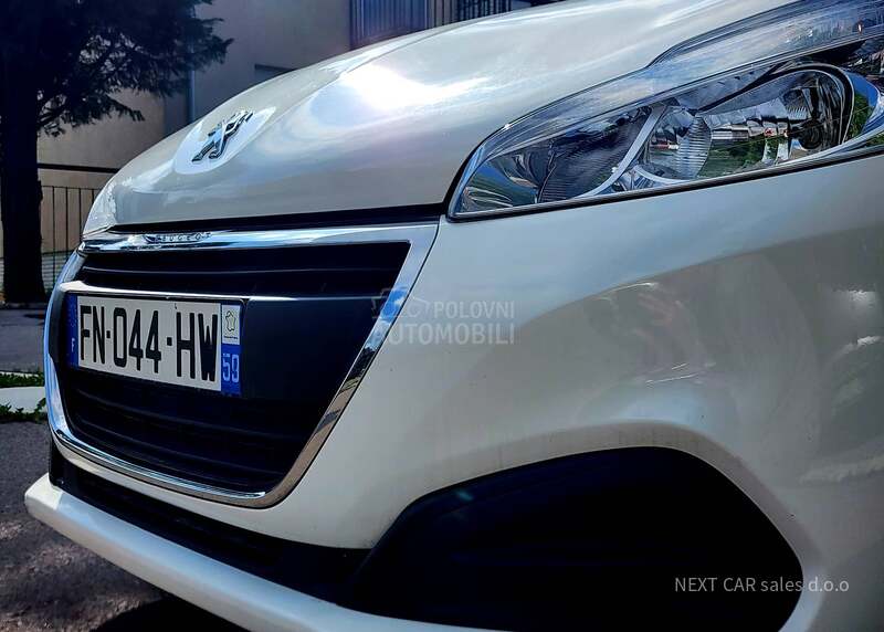 Peugeot 208 1.5 eHDI 100 hp