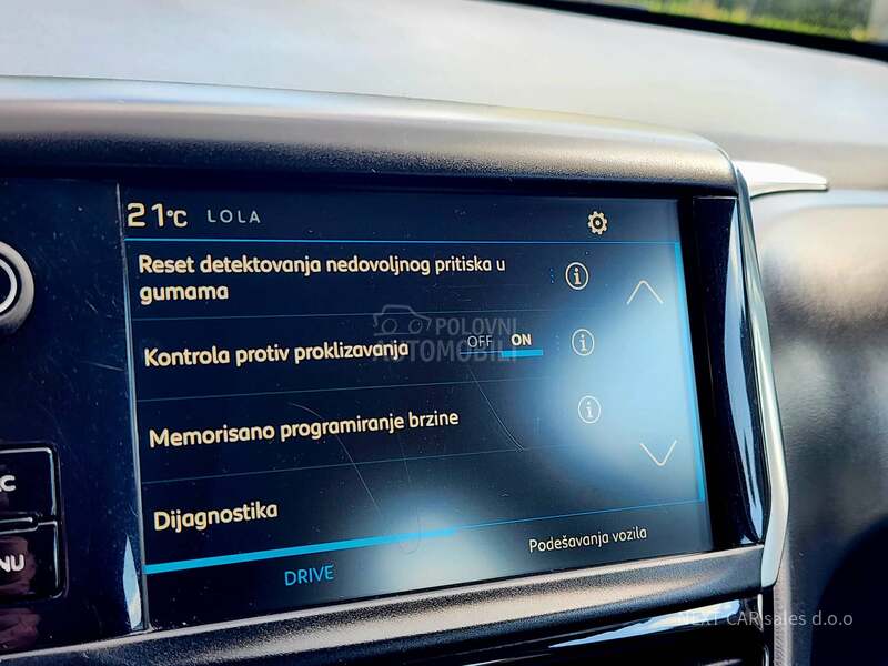 Peugeot 208 1.5 eHDI 100 hp