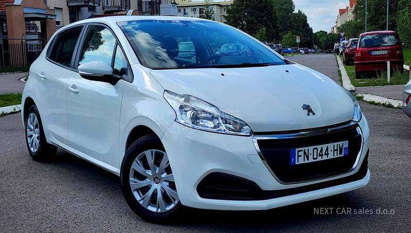 Peugeot 208 1.5 eHDI 100 hp
