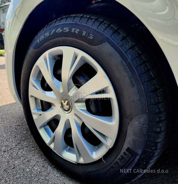 Peugeot 208 1.5 eHDI 100 hp