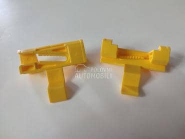 Žabice lajsne šoferšajbne za Volvo S60, V70, XC70 od 2003. do 2010. god.