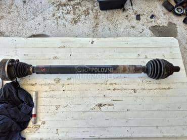 Desna poluosovina za Volkswagen Golf 5, Jetta, Passat B6 od 2004. do 2008. god.