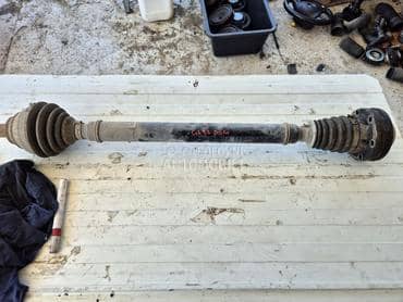 Desna poluosovina 1.6 Dsg za Volkswagen Golf 6, Passat B7 od 2009. do 2013. god.