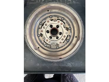 Zamajac za automatika 2.0 tdi za Audi Q3