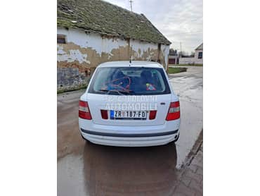 stopaljke stilo 5v za Fiat Stilo
