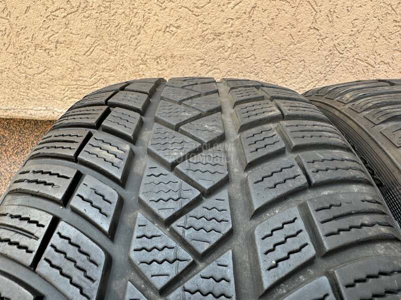 Vredestein 205/45 R17 Zimska
