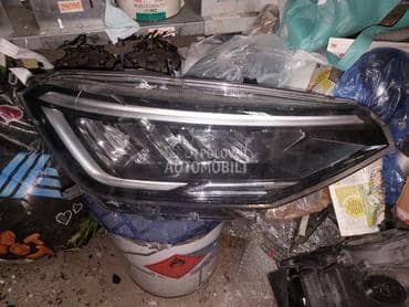 LED FAR za Volkswagen Taigo od 2020. do 2023. god.