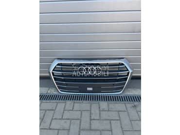 GRIL za Audi Q5