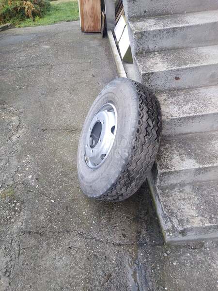 Continental 10/75 R17.5 Sve sezone
