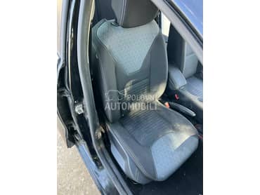 Sedište prednje desno za Renault Clio od 2012. do 2020. god.