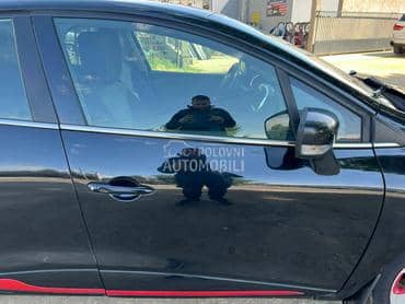 Vrata prednja desna crna za Renault Clio od 2012. do 2020. god.