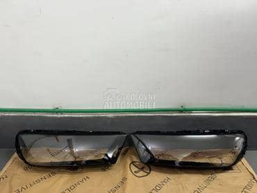 Stakla farova za Audi Q7 od 2014. do 2019. god.