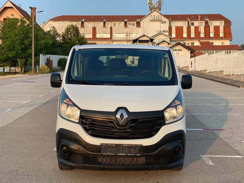 Renault Trafic 6 S E D / / M A X I