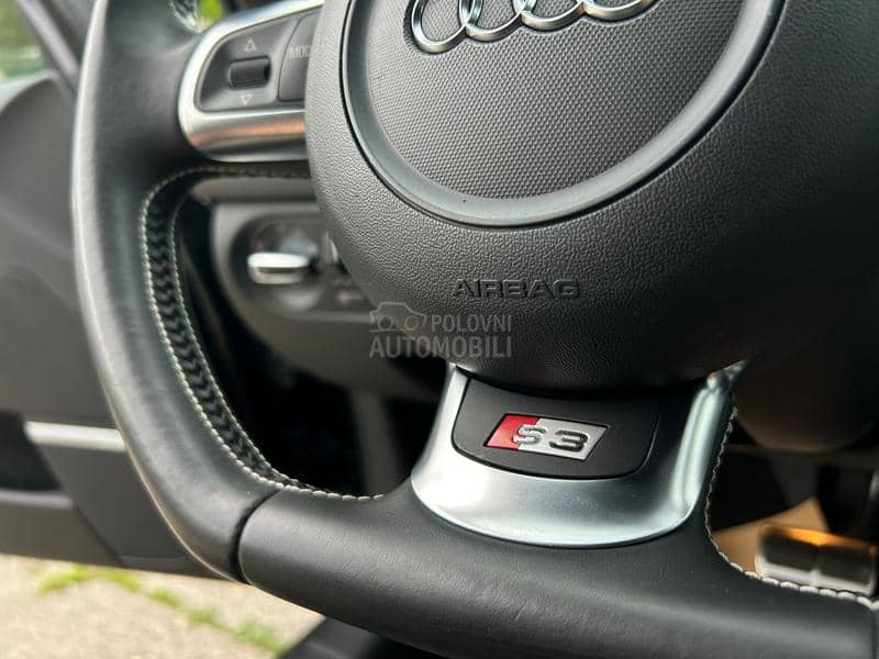 Audi S3 QUATTRO 265HP AUT0
