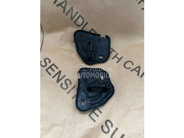 Brave ispod haube za Audi Q3 od 2011. do 2018. god.