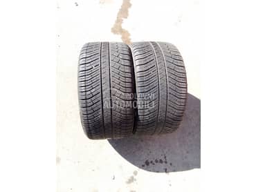 Michelin 305/35 R21 Zimska