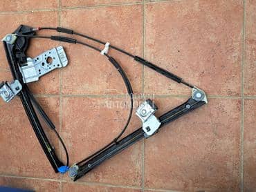 podizac stakla levi za Volkswagen Polo od 1995. do 2000. god.