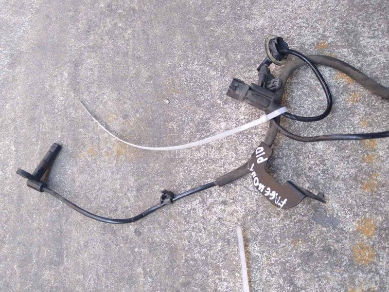 Prednji desni abs senzor