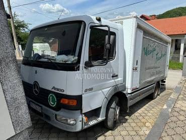 Mercedes Benz atego 818