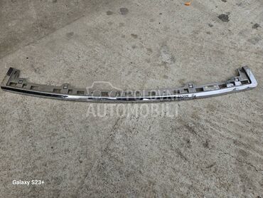 LAJSNA NA BRANIKU za Jeep Grand Cherokee od 2011. do 2020. god.