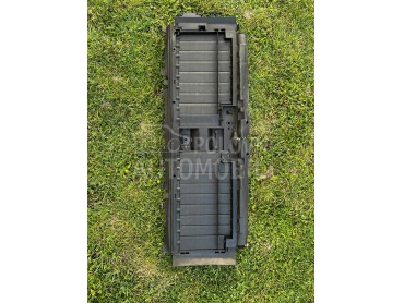 usmerivac za Mercedes Benz E Klasa od 2016. do 2020. god.