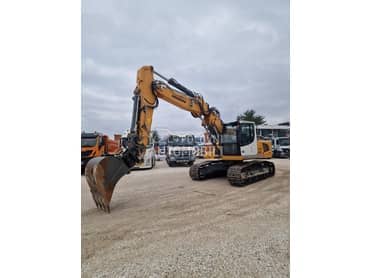 Liebherr R920