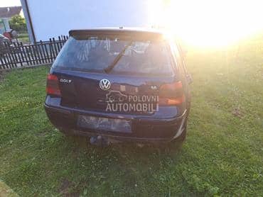 spojler kačket golf 5v za Volkswagen Golf 4