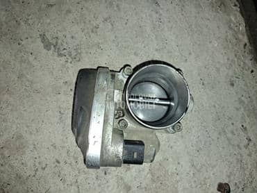 klapna gasa 1.6 16v za Volkswagen Golf 4