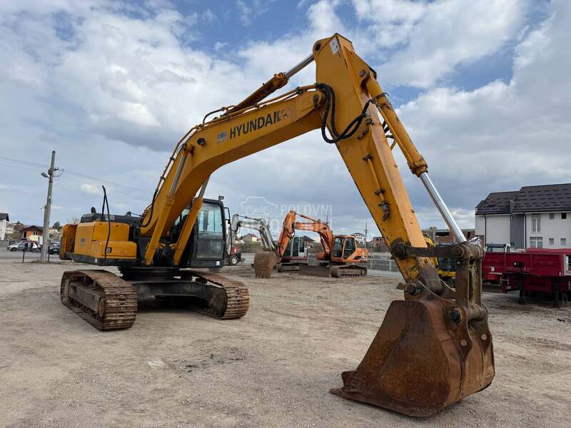 Hyundai 320 LC7