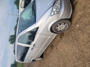 Mercedes vito 2010.god delovi