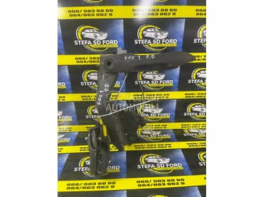 Prednja desna brava(mat crna) za Ford Focus od 2000. do 2004. god.