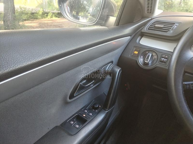 Volkswagen Passat CC 2.0 TDI