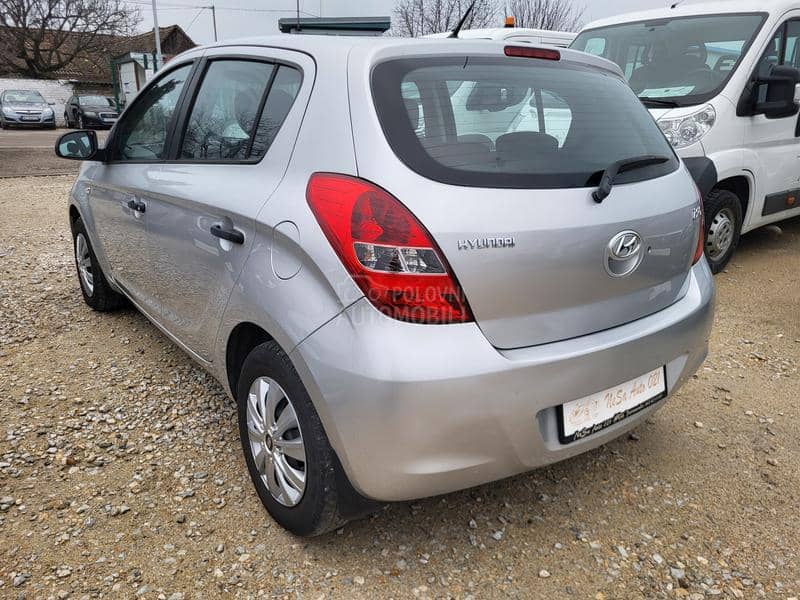 Hyundai i20 1.3b