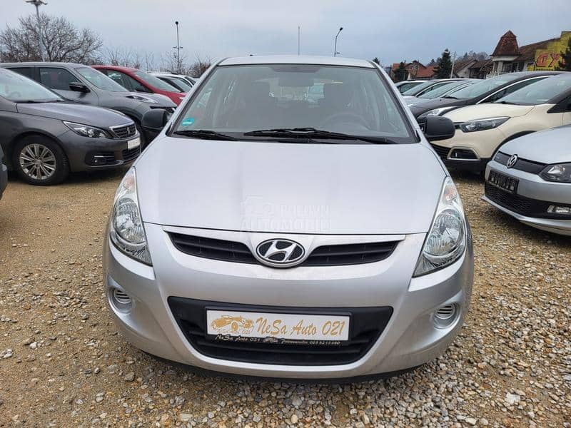Hyundai i20 1.3b