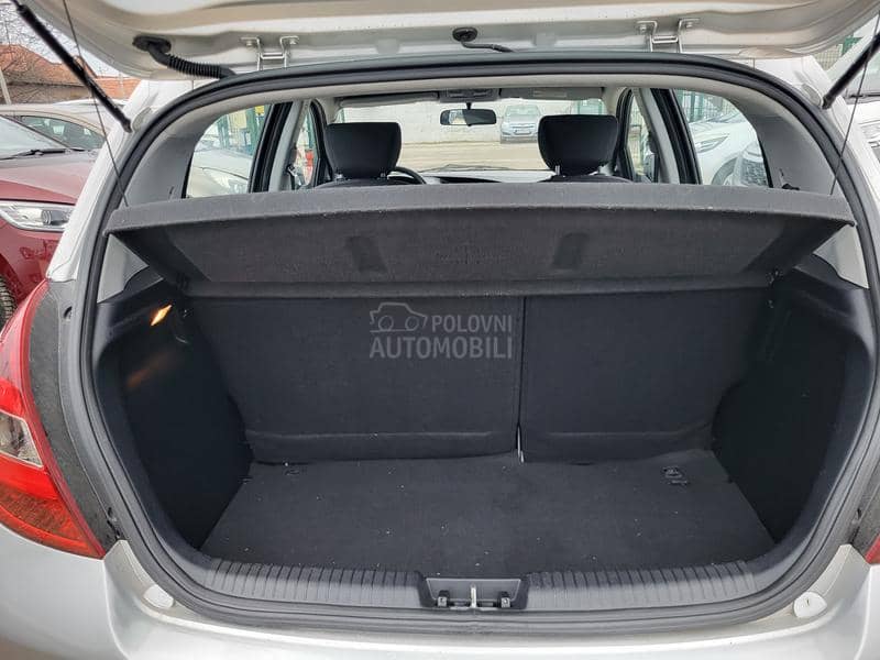 Hyundai i20 1.3b