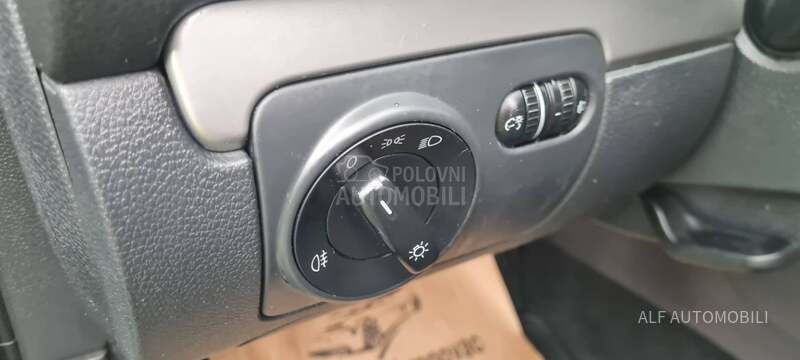 Volkswagen Golf 6 1.4 fsi
