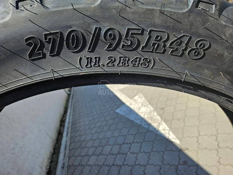 BKT 270/95 R48