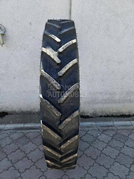 BKT 270/95 R48