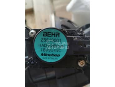 Motor klapne ventilatora za Peugeot 308 od 2013. do 2020. god.