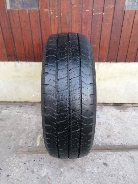 Goodyear 215/65 R16 Letnja