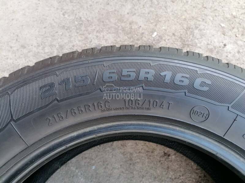Goodyear 215/65 R16 Letnja
