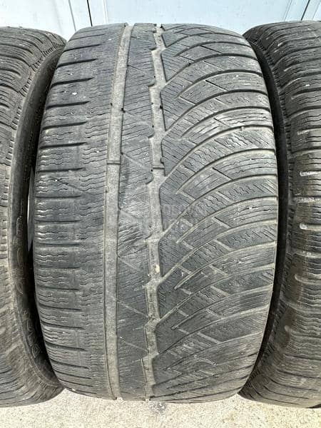 Michelin 245/40 R18 Zimska