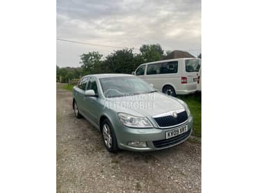 Škoda Octavia -  kompletan auto u delovima