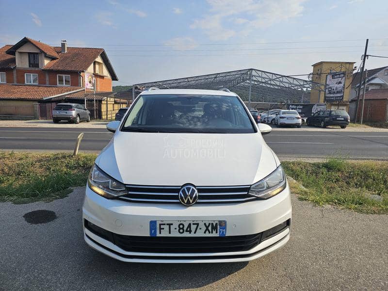 Volkswagen Touran 2.0 TDI DSG7 7S