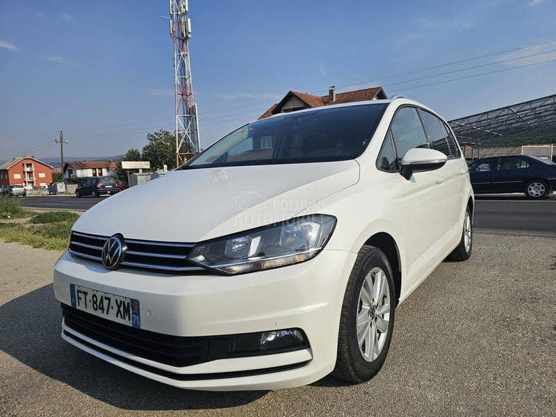 Volkswagen Touran 2.0 TDI DSG7 7S