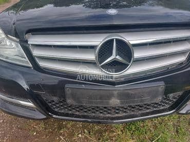 farovi za Mercedes Benz C 220 od 2007. do 2014. god.