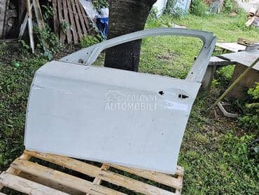 vrata prednja leva f10 za BMW 518, 520, 520 GT ...