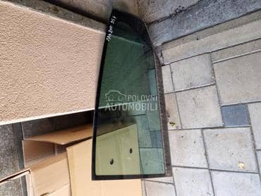 zadnje levo staklo za Citroen DS4 od 2010. do 2015. god.