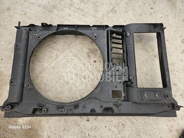 NOSAC HLADNJAKA PRSA 1.6 za Citroen C4 Picasso za 2011. god.